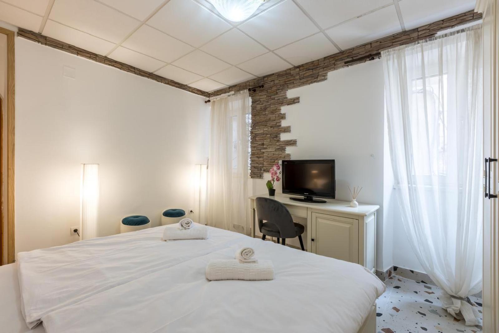 Old Town B&B Rooms Matusko Split Exterior photo